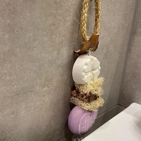 Luxury White By Marta * Radom