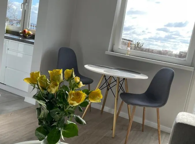 Luxury White By Marta رادوم