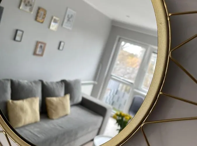 Luxury White By Marta رادوم